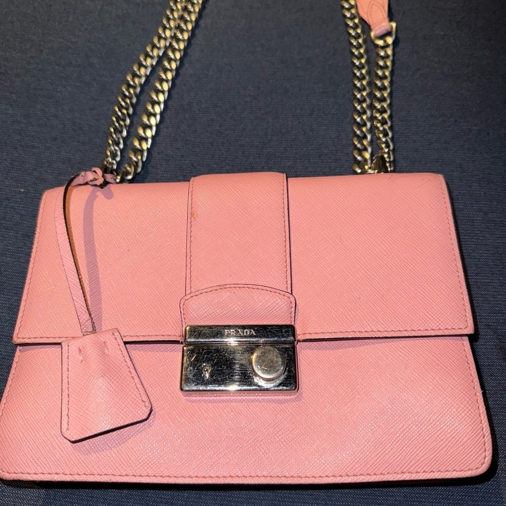 PRADA LOGO SAFFIANO CROSSBODY SHOULDER BAG LEATHER Pink On Chain - Picture 2 of 5